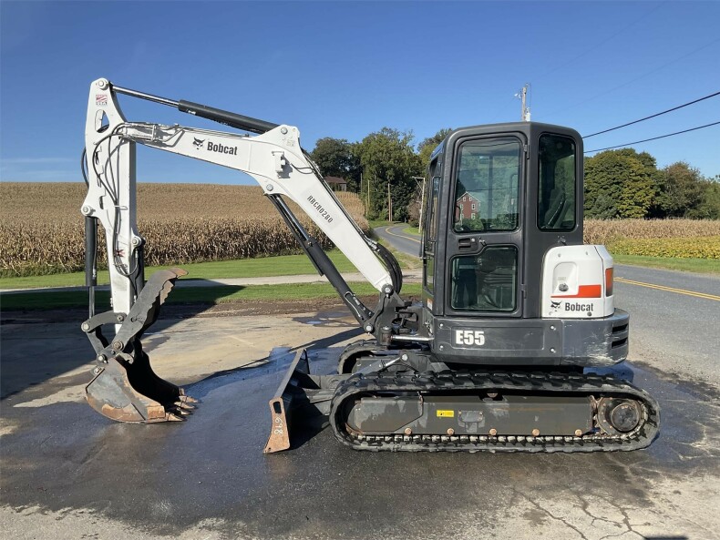 2019 Bobcat E55 Hydraulic Excavator